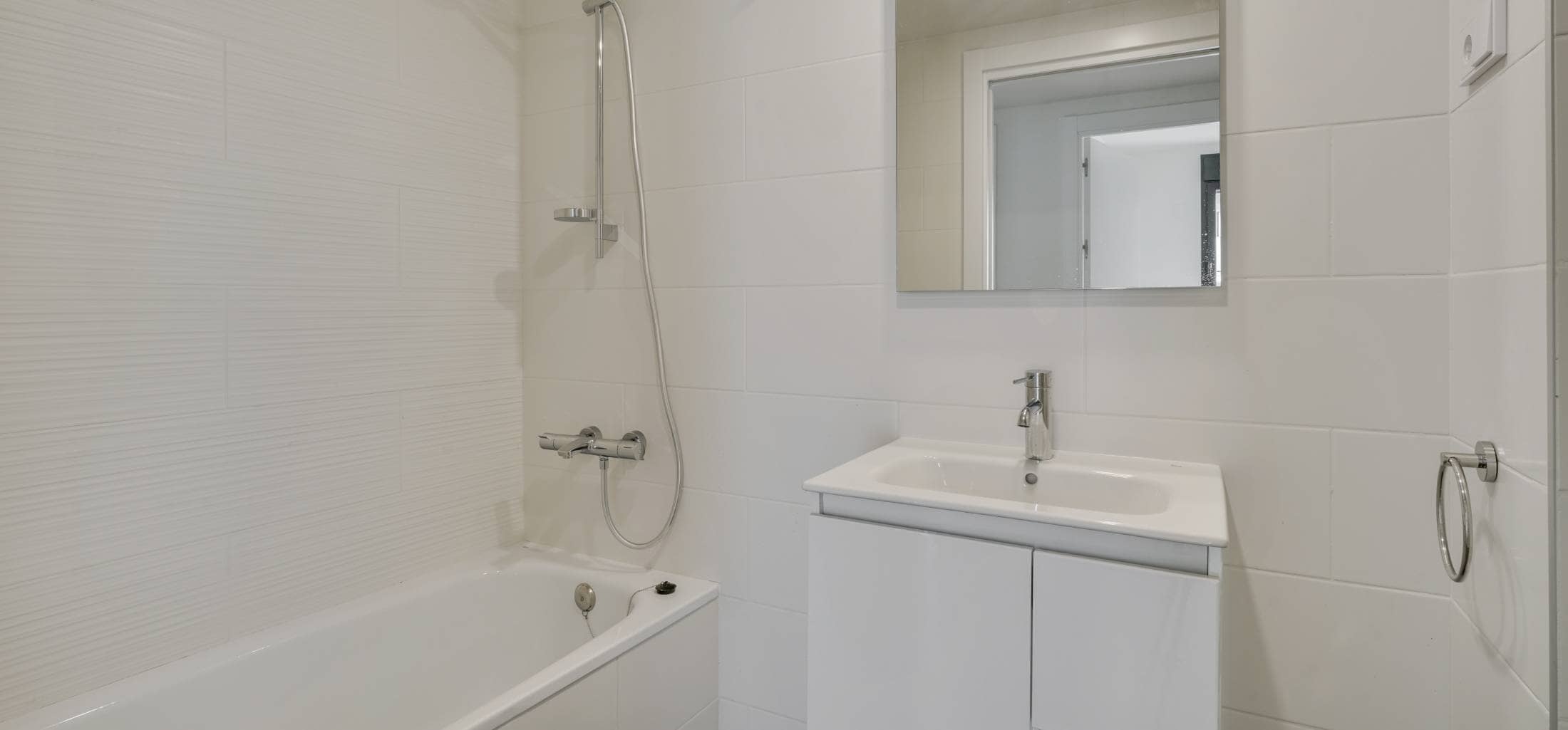 pages/flats/vilabonaplata-barcelona.image_seo.floor_5_portal_F_door_4_9