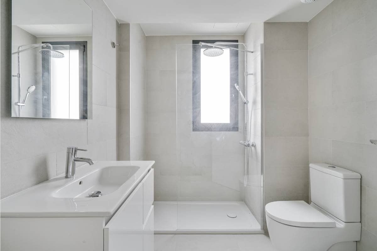 Bathroom | Marina del Prat Vermell 